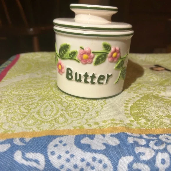 Classic ceramic Butter Bell, raised painted wording BUTTER in French & English - Picture 3 of 12